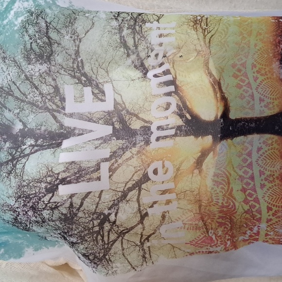 Daytrip By Buckle Long Sleeve Top. Size Small NWT - Picture 2 of 10